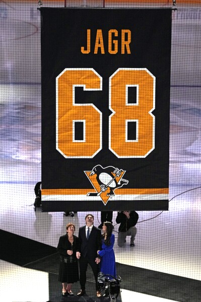Retired top penguins numbers